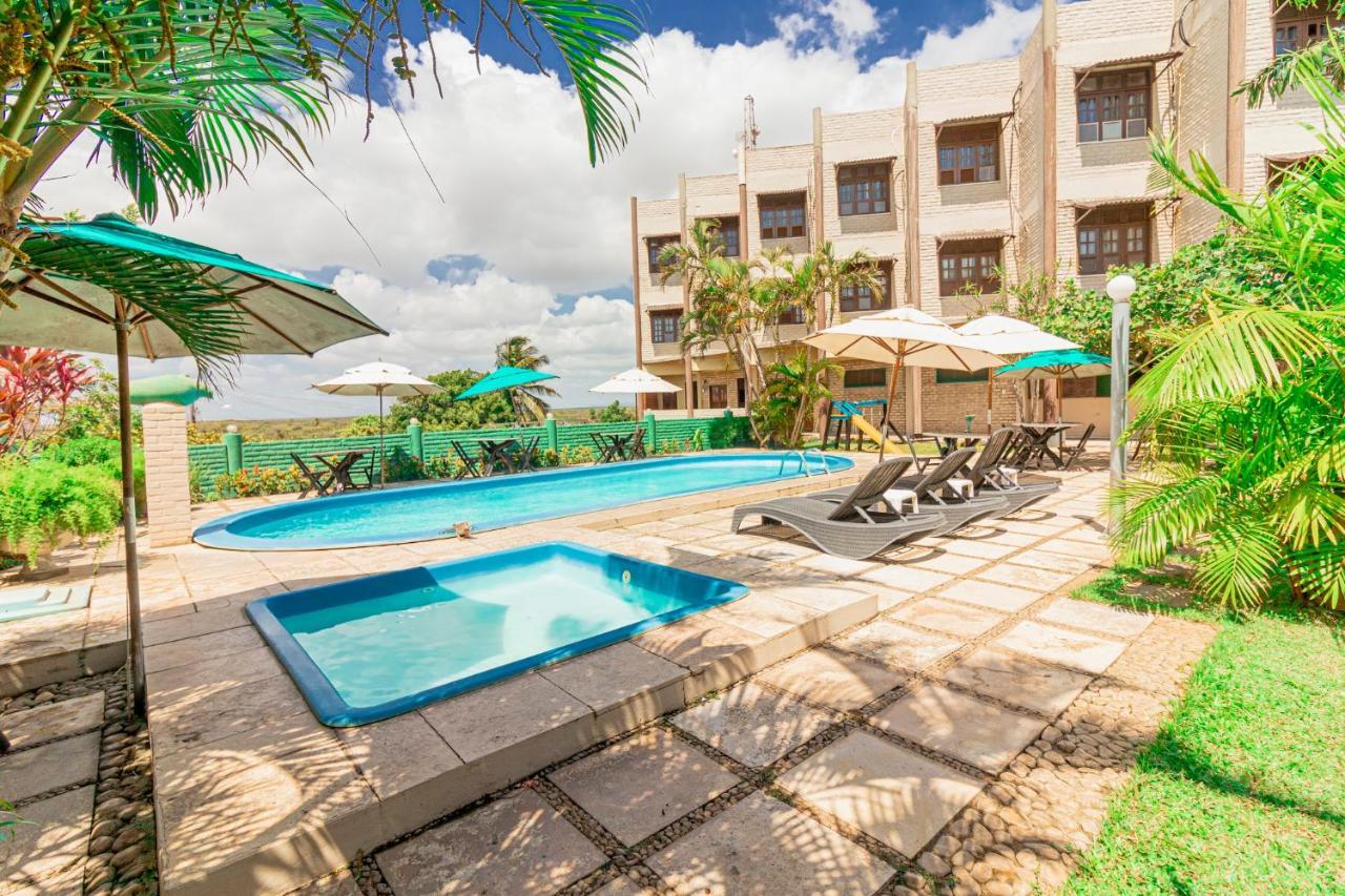 Plato Hotel Lagoinha  Exterior photo
